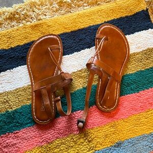 BERNARDO ~ Calfskin T-Strap Slingback Sandals